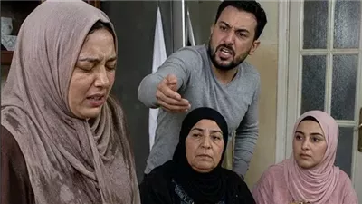 ألقى زوجي كوب الشاي في وجهي أثناء الإفطار… فقط لأنني رفضت إعطاء أختِه بطاقة راتبي