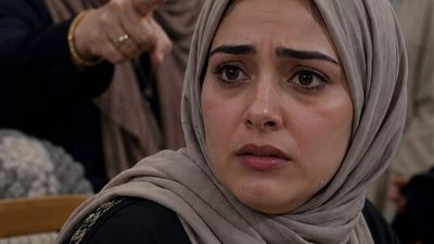 حماتي تصر ان تنام كنتها الجديدة في الغرفة المجاورة لها