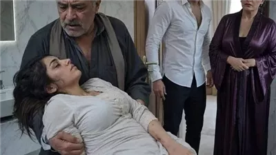 بنتى كانت مرميه فى ارضيه الحمام لمنى السيد