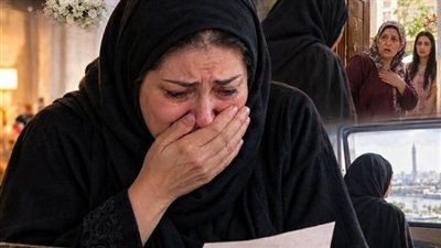 سنويه ابي حكايات منى السيد