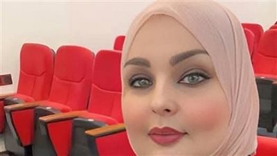 مديرة مدرسة في العراق