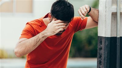 وداعاً للدوخة .. مشروب طبيعي ينظف الاذن الداخلية ويحسن التوازن خلال ايام فقط