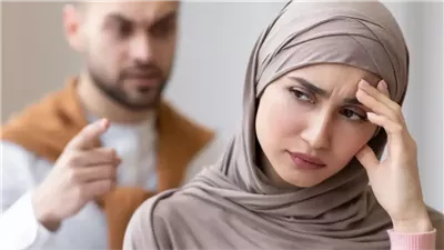 لماذا نهى النبي عن مخبب المرأة على زوجها وما هي عقوبة المخبب؟ وما معنى التخبب؟