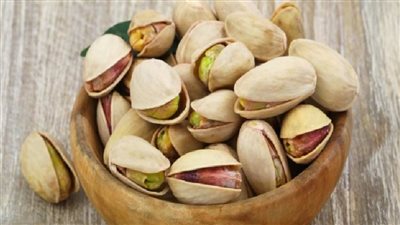 فوائد تناول حفنة من الفستق يومياً للنساء