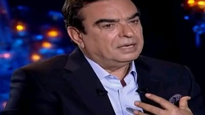 حقيقة الإعلامي اللبناني جورج قرداحي يعلن إسلامه على الهواء مباشرة !! 