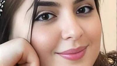 قصة امرأة لا تستطيع ان ترفع بصرها على زوجها لمدة ثلاثة شهور بعد ان قرأت دفتر ذكرياته