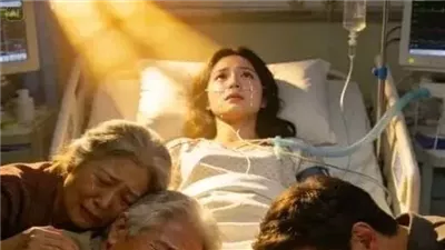 عدتُ من الغيبوبة قبل لحظات من إطفاء الأجهزة… وما رأيته بين الحياة والموت لن يُصدّق!
