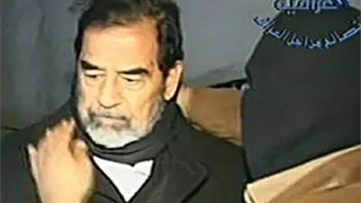 لأول مرة: جندي أمريكي يصف لحظة اعدام صدام حسين